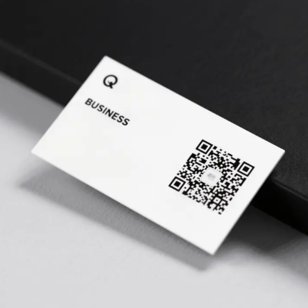 Black and white simple style template
